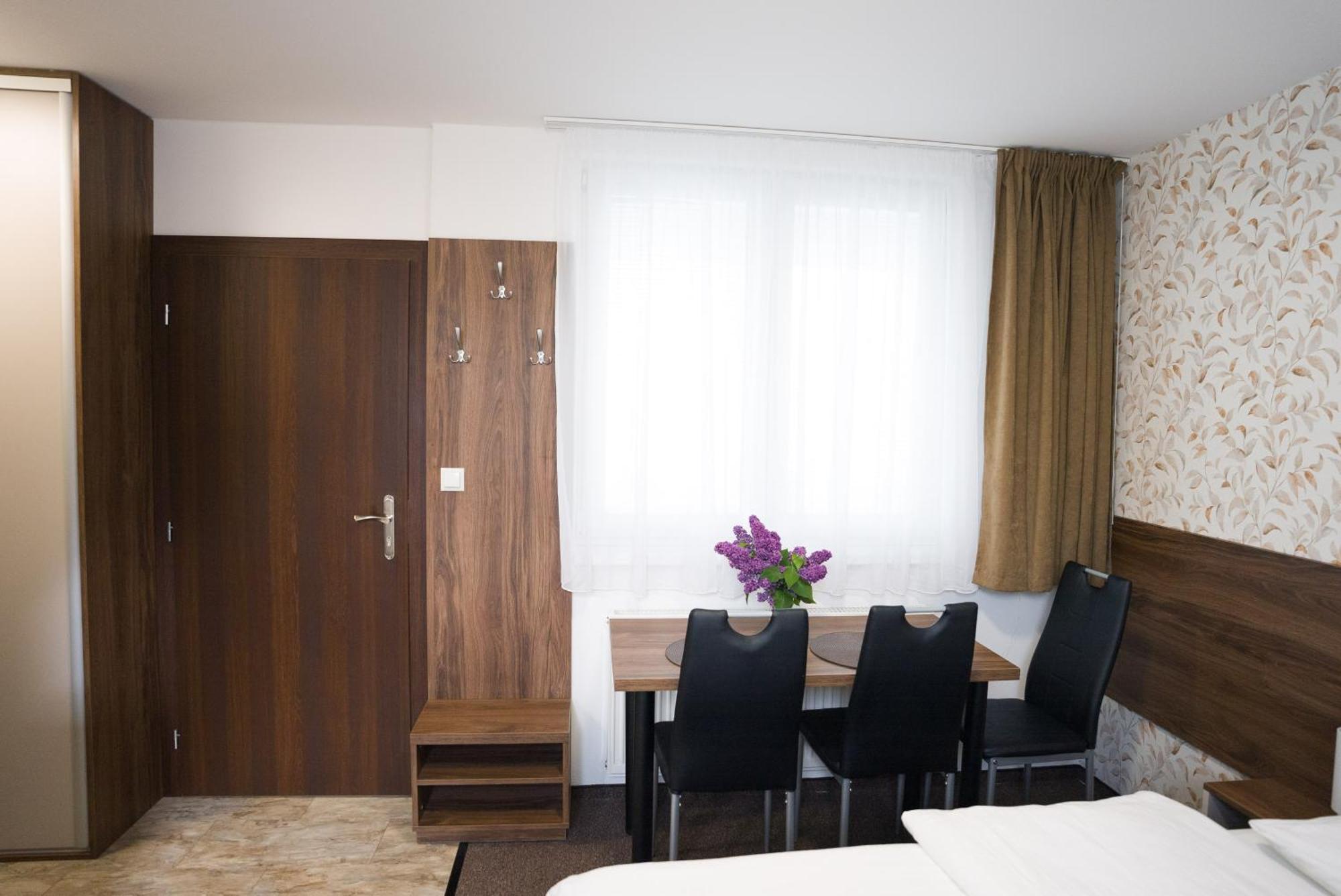 Apartmany Banff Бешенёва Экстерьер фото