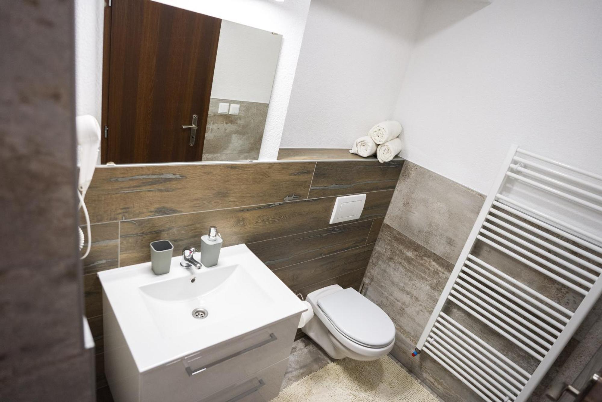 Apartmany Banff Бешенёва Экстерьер фото