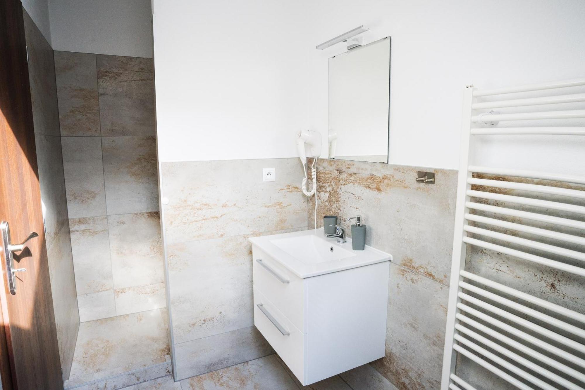 Apartmany Banff Бешенёва Экстерьер фото