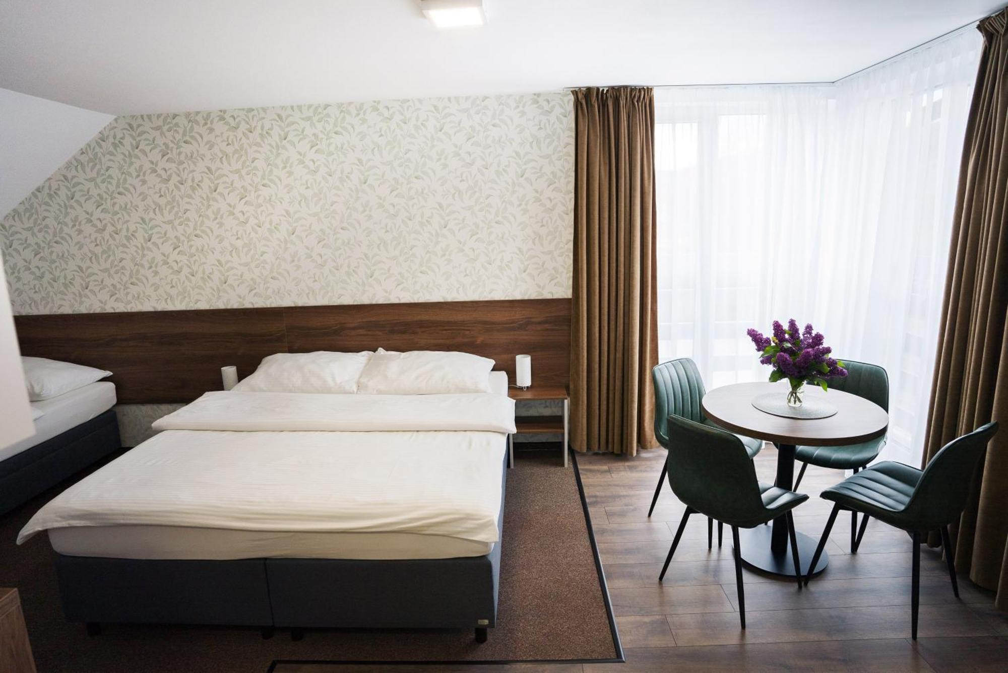 Apartmany Banff Бешенёва Экстерьер фото